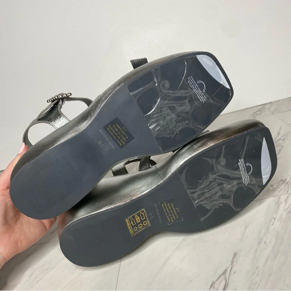 New! Free People Brooklyn Silver Leather Ankle Strap Sandal 9 1/2